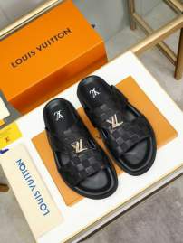 Picture of Louis Vuitton Slippers _SKULVsz38-46hnh0618925